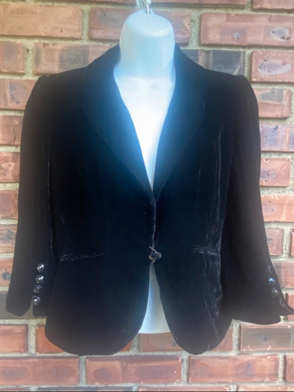 Ann Taylor Loft Cropped Velvet Blazer, Size 2 - Picture 2 of 7